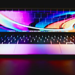 Macbook Air 16 - Image 3